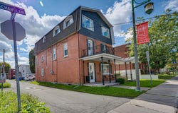 143 Rue Champlain, Salaberry-de-Valleyfield, Quebec J6T1X4