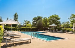 9805 Boul. Leduc 103, Brossard, Quebec J4Y 0K8