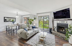 21 Imp. de Brest, Hull, Quebec J8Z3B6
