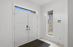 37 Rue du Rivage, Hull, Quebec J8Z3R1