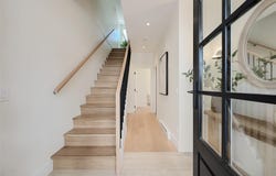 1514 Foul Bay Rd 2, Victoria, British Columbia V8R 4Z9
