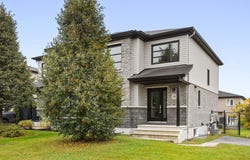 10 Rue de l'Empire, Aylmer, Quebec J9J2Z7