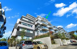 8080 Oak Street 604, Vancouver, British Columbia V6P 0N1