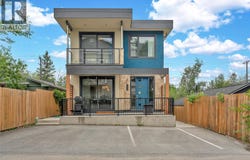 436 Pickering Street, Penticton, British Columbia V2A4H2