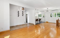 2375 Rue Paton, Saint-Laurent, Quebec H4M2C7