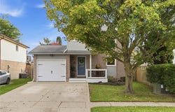 11 Sandalwood Drive, Waterloo, ON, Cambridge, Ontario N1P-1A5