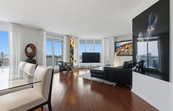 2850 Boul. de la Côte-Vertu 705, Montréal (Saint-Laurent), Quebec H4R 3A8