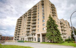 11115 Boul. Cavendish, Saint-Laurent, Quebec H4R2M9