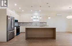 677 Madrona Place, Langford, British Columbia V9B6C6