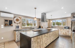 13540 Rue Notre-Dame E., Rivière-des-Prairies/Pointe-aux-Trembles, Quebec H1A1T2