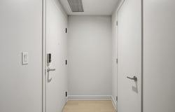 605 Rue de l'Escale 608, Brossard, Quebec J4Z 0T2