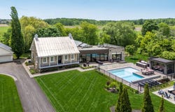 568Z 25e Avenue, Saint-Eustache, Quebec J7R 4K3