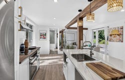 219 Rue St-Laurent, Salaberry-de-Valleyfield, Quebec J6S6B9