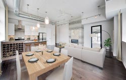 155 Dalhousie St, Toronto, Ontario M5B 2R2