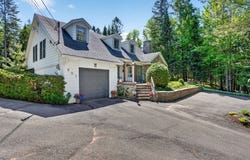607 Rue Cloutier, Mont-Blanc, Quebec J0T2G0