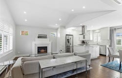 2508 Shakespeare St, Victoria, British Columbia V8R4G5