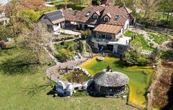 Cery-Fleur-de-Lys, Vaud 1008