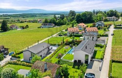 Centre de Gilly, Gilly, Vaud 1182