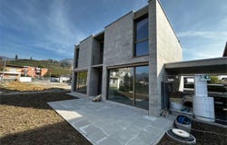 Coldrerio, Ticino 6877