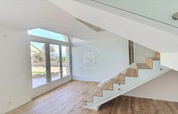 Mont-sur-Rolle, Vaud 1185