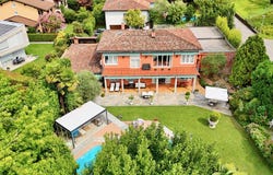 Caslano, Ticino 6987