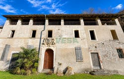 Melano, Ticino 6818