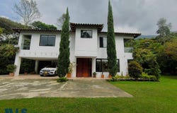 unit: 0, Envigado, Envigado