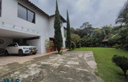 unit: 0, Envigado, Envigado