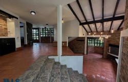 unit: 25, Envigado, Envigado