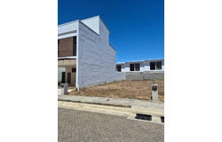 400 m norte y 400 m este del Conservatorio Castella • Lagunilla • Heredia, Heredia, Heredia, Heredia, Heredia