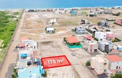 Beachfront Blanket, Montecristi, Manabí