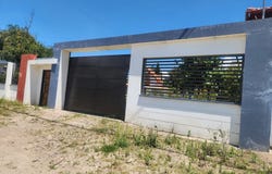 House For Sale in Yaruqui - Quito, Quito, Pichincha