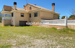 Alcoy, Valencian Community 03802