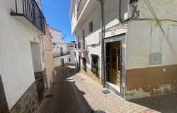 Otívar, Andalusia 18698