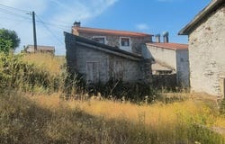 Vila De Cruces, Galicia 36590