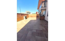 Calle de Rosalía de Castro, León, Castile and León 24005