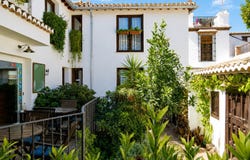 Granada, Andalusia 18001