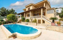 Calvià, Balearic Islands 07184