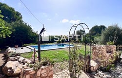 Valls, Catalonia 43800