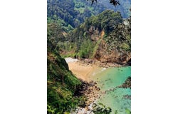 Pravia, Asturias 33120