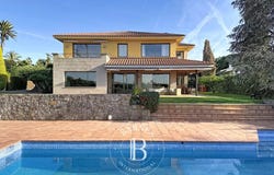 Alella, Catalonia 08328