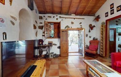 Aguimes, Canary Islands 35270