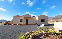 Pájara, Canary Islands 35627