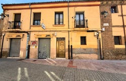 Leon, Castilla y León 24003
