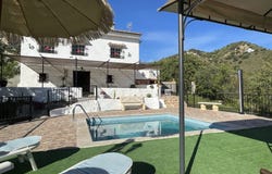 Alora, Andalusia 29500