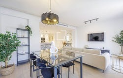 Valencia, Valencian Community 46001