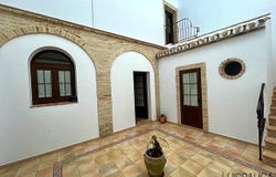 Carmona, Andalusia 41410