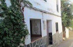 Cádiar, Andalusia 18440