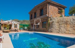 Alora, Andalusia 29510
