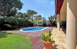 Esplugues de Llobregat, Catalonia 08950